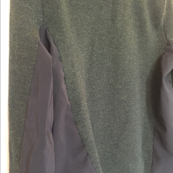 100% Merino Turtleneck Sweater - Picture 7 of 9